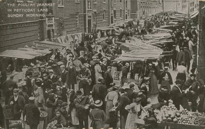 Le Marché de la Volaille, Petticoat Lane, dimanche matin - English Photographer