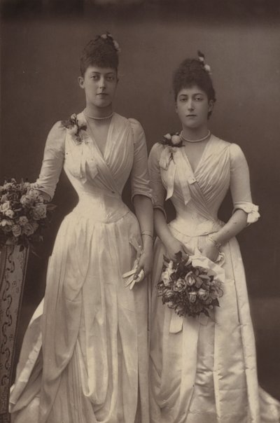 Les Princesses Victoria et Maud de Galles - English Photographer
