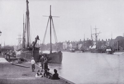 Les Quais, Yarmouth - English Photographer