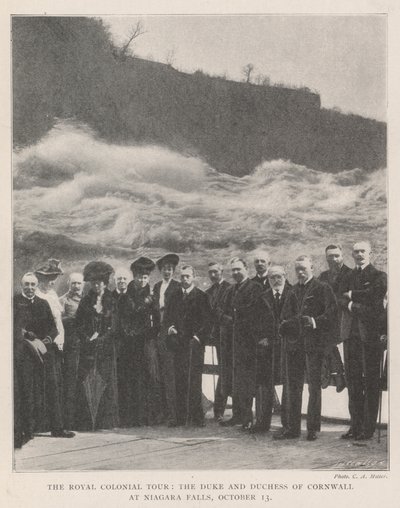 La tournée coloniale royale, le duc et la duchesse de Cornouailles à Niagara Falls, 13 octobre - English Photographer