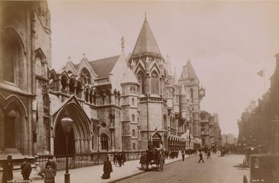 Les Royal Courts of Justice - English Photographer