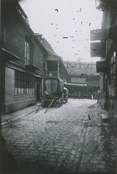 The Tabard Inn, Southwark - English Photographer