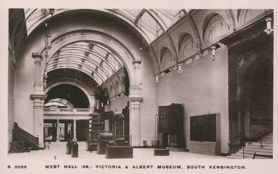Victoria and Albert Museum, South Kensington, Londres - English Photographer