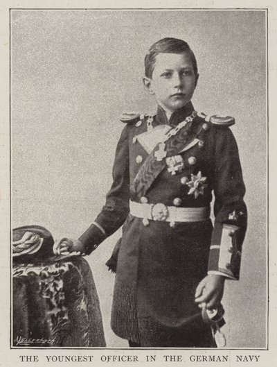Le Plus Jeune Officier de la Marine Allemande - English Photographer