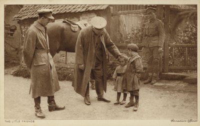 Deux petits amis (photo n/b) - English Photographer