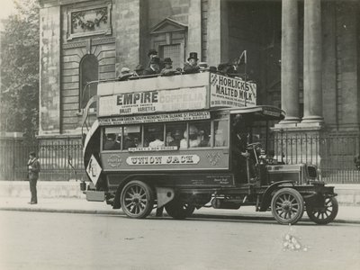 Omnibus Union Jack - English Photographer