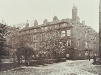 Vue de Clifford Inn, City of London, 1885 - English Photographer