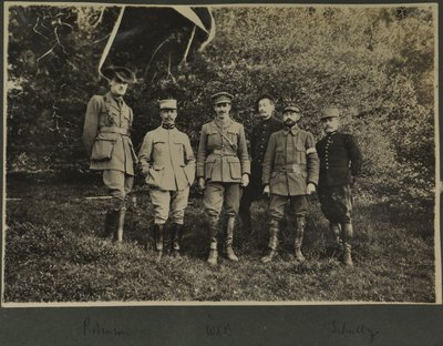 William Lawrence Bragg et Harold Roper Robinson avec d