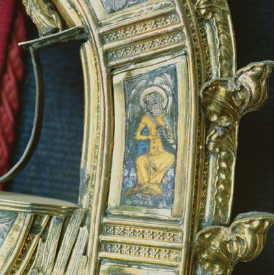Ange jouant de la flûte, détail de la crosse de Guillaume de Wykeham (c.1320-1404) - English School