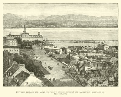 Terrasse Dufferin et Université Laval, Québec-Beaupré et montagnes Laurentiennes au loin - English School