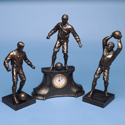 Footballeurs, une horloge (peinture en métal) - English School