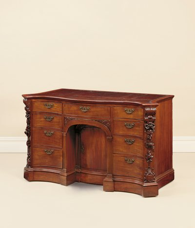 Bureau à genoux George III, attribué à Wright & Elwick (fl.1747-71), c.1760 - English School