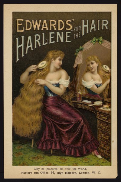 Fille brossant ses longs cheveux blonds ; Edward