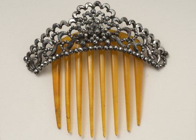 Peigne à cheveux avec tête articulée - English School