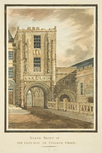 Vue nord du portail du collège - English School