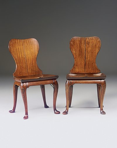 Paire de chaises de hall George II, vers 1730 - English School