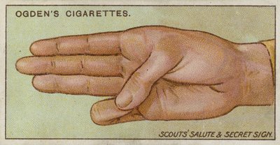 Salut et signe secret des scouts - English School