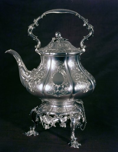 Théière et bouilloire avec support de lampe et brûleur par Messrs. Barnard, Londres, 1852 - English School