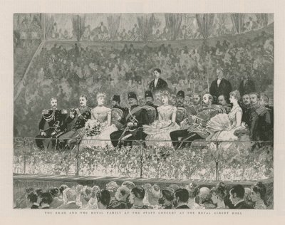 Le Shah et la famille royale au concert d