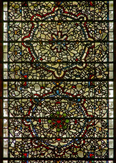 Fenêtre des Cinq-Sœurs représentant des grisaille - English School