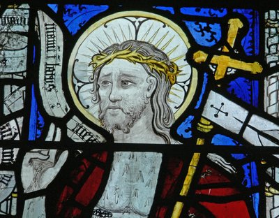 Fenêtre N5 représentant le Christ de la Résurrection - English School