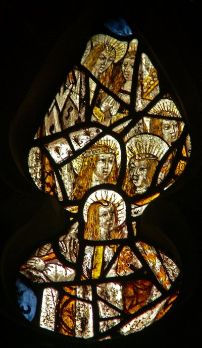 Fenêtre S2 représentant Sainte Ursule et quelques-unes des 11 000 vierges martyres - English School