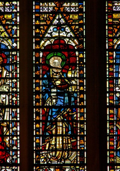 Fenêtre représentant Saint Pierre - English School