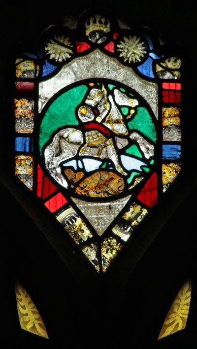 Fenêtre n°6 représentant Saint Georges et le dragon - English School
