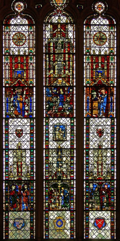 Fenêtre w31 représentant une fenêtre composite avec Saint Edmond, Saint Guillaume, Saint Georges, l