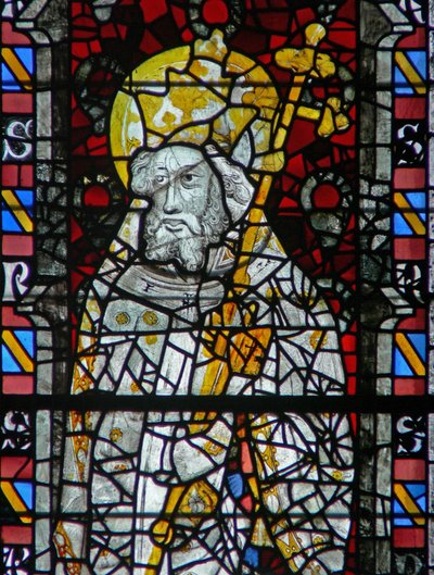 Fenêtre w4 représentant Saint Pierre - English School