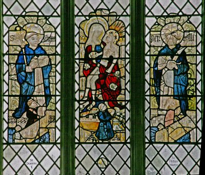 Fenêtre w4 représentant la Pietà avec Saint Dominique et Saint Pierre Martyr : petites figures de donateurs - English School