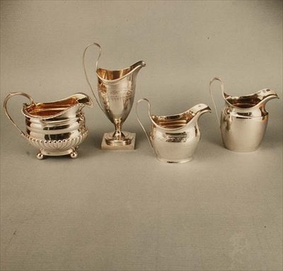 Collection de cruches à crème, toutes de la période George III (1760-1820) - English School English School