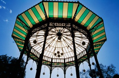 Boîte de résonance en fonte et verre - Enrico Alvino