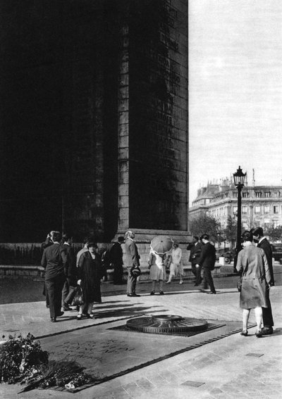 Tombe du Soldat Inconnu, Paris, 1931 - Ernest Flammarion