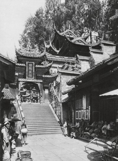 Kuanhien, Ori Lang miao, Szechuan, Entrée du temple Ori Lang - Ernst Boerschmann