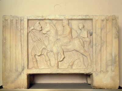 Urne en albâtre avec le défunt chevauchant vers l