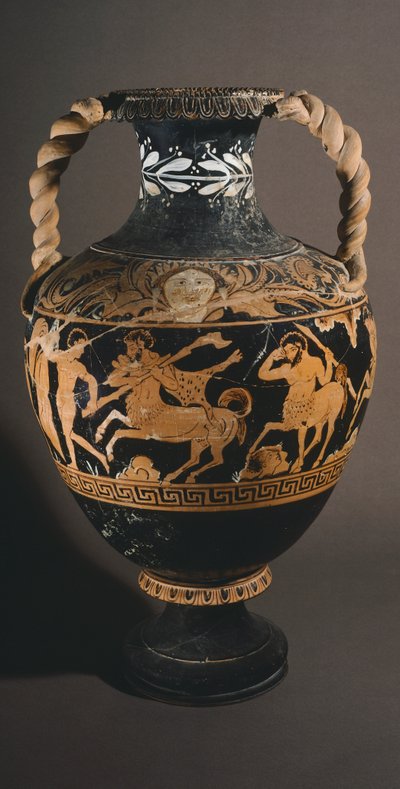 Amphore du Peintre de la Centauromachie. Céramique à figures rouges de Porano (Ombrie). Civilisation étrusque. IVe siècle av. J.-C. - Etruscan