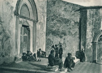 Repos devant une église, Taormina, Sicile, Italie, 1927 - Eugen Poppel
