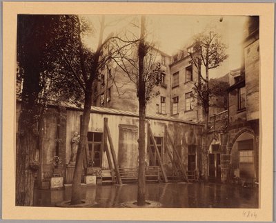 Petit bâtiment dans lequel se trouve l