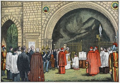 Devant la « Grotte de Lourdes », dans les jardins du Vatican, le pape Pie XI bénit la première pierre du Collège de Propagande qui s