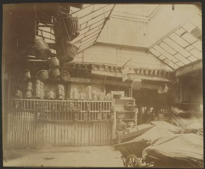 Hôtellerie du Heaume, 5 Rue Pirouette (1°) - Eugène Atget