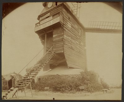 Montmartre, Moulin de la Galette, Rue Lepic - Eugène Atget