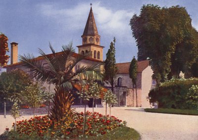 Abbazia, maintenant Opatija en Croatie : Ancienne Abbaye de S Giacomo, fondée en 1506 (photo) - European Photographer
