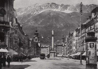 La rue Theresien à Innsbruck (photo n/b) - European Photographer