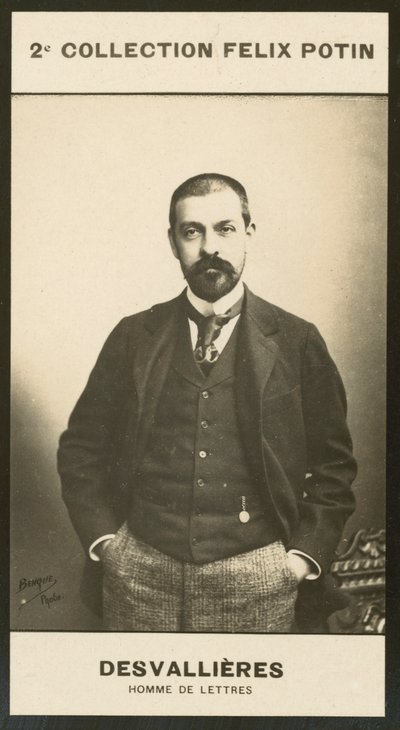 Maurice Desvallieres, Homme de lettres - European Photographer