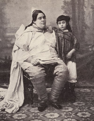 Femme juive tunisienne et sa fille - European Photographer