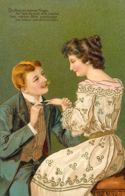 Homme proposant le mariage à une jeune femme, sur le point de lui passer une bague au doigt - European School