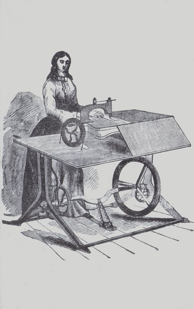 Femme utilisant une machine à coudre - European School