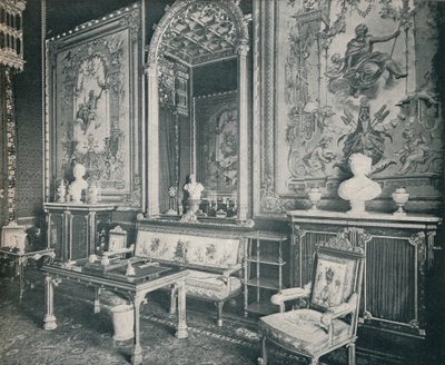 La salle des tapisseries au château de Windsor, c1899, 1901 - Eyre and Spottiswoode