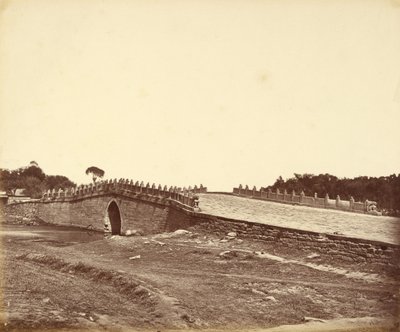 Pont de Pa-lu-chian, lieu du combat avec les troupes impériales chinoises près de Pékin, 21 septembre 1860 - Felice Beato